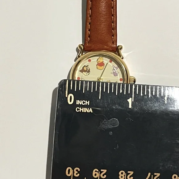 Vintage Winnie the Pooh & Friends Disney Parks Watch with Brown Leather Strap - Picture 11 of 13